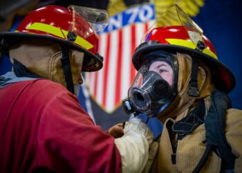 USS Carl Vinson Completes Tailored Ship’s Training Availability/Final Evaluation Problem
