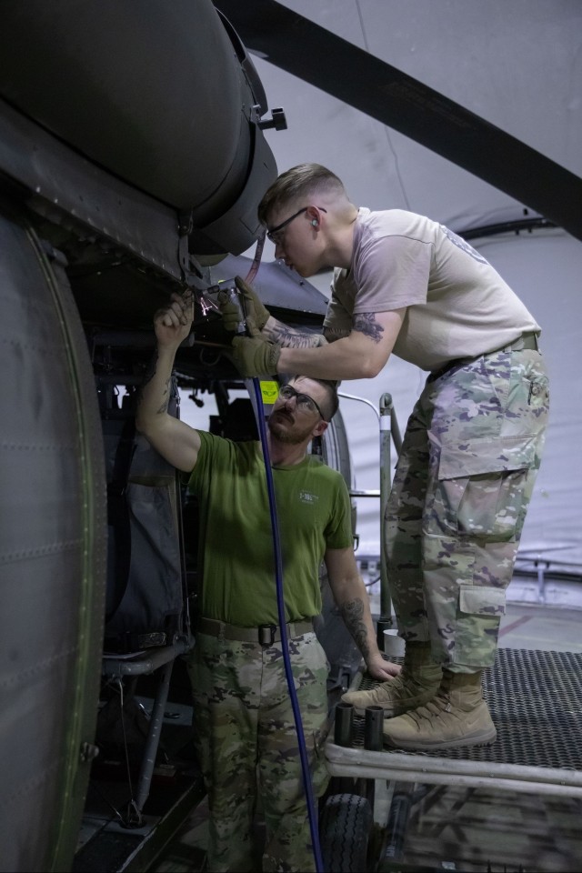 Aviation mechanics ensure KFOR helicopters keep flying