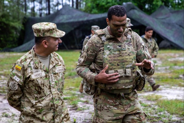 Colombian Army JRTC Visit