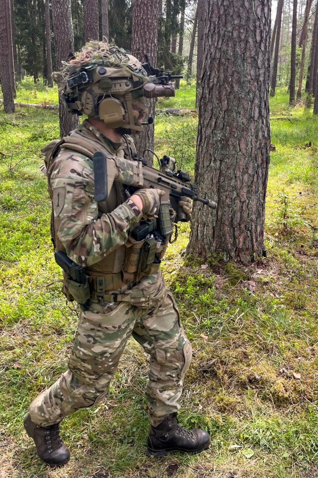 CBR 18 Forges Family-like Bond