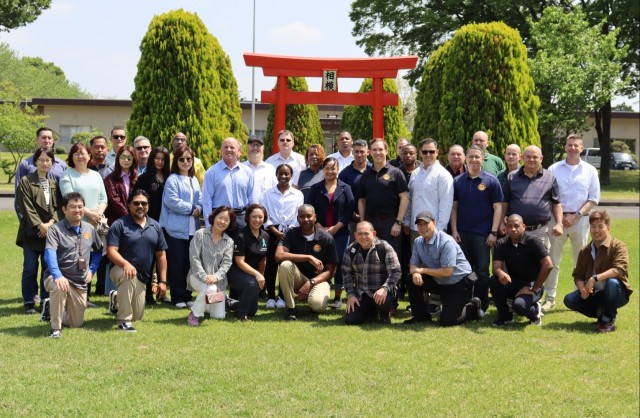 403rd Army Field Support Brigade conducts senior leader seminar in Japan