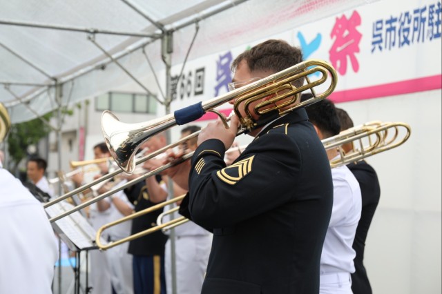 USAG Japan in Kure, USARJ Band take part in first full-scale Kure Port Festival in four years