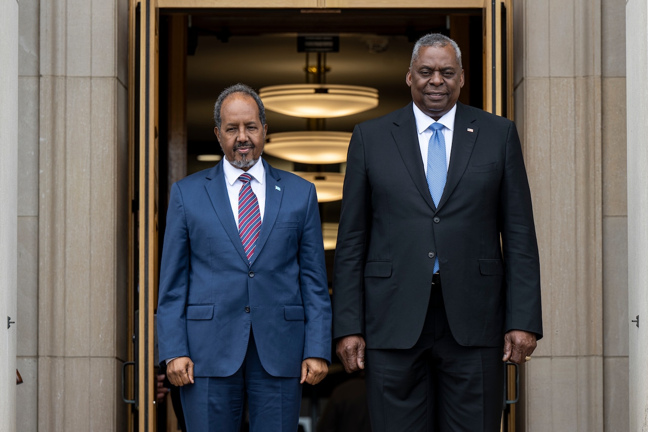 Somali President, Austin Discuss Future, Partnership During Pentagon Meeting