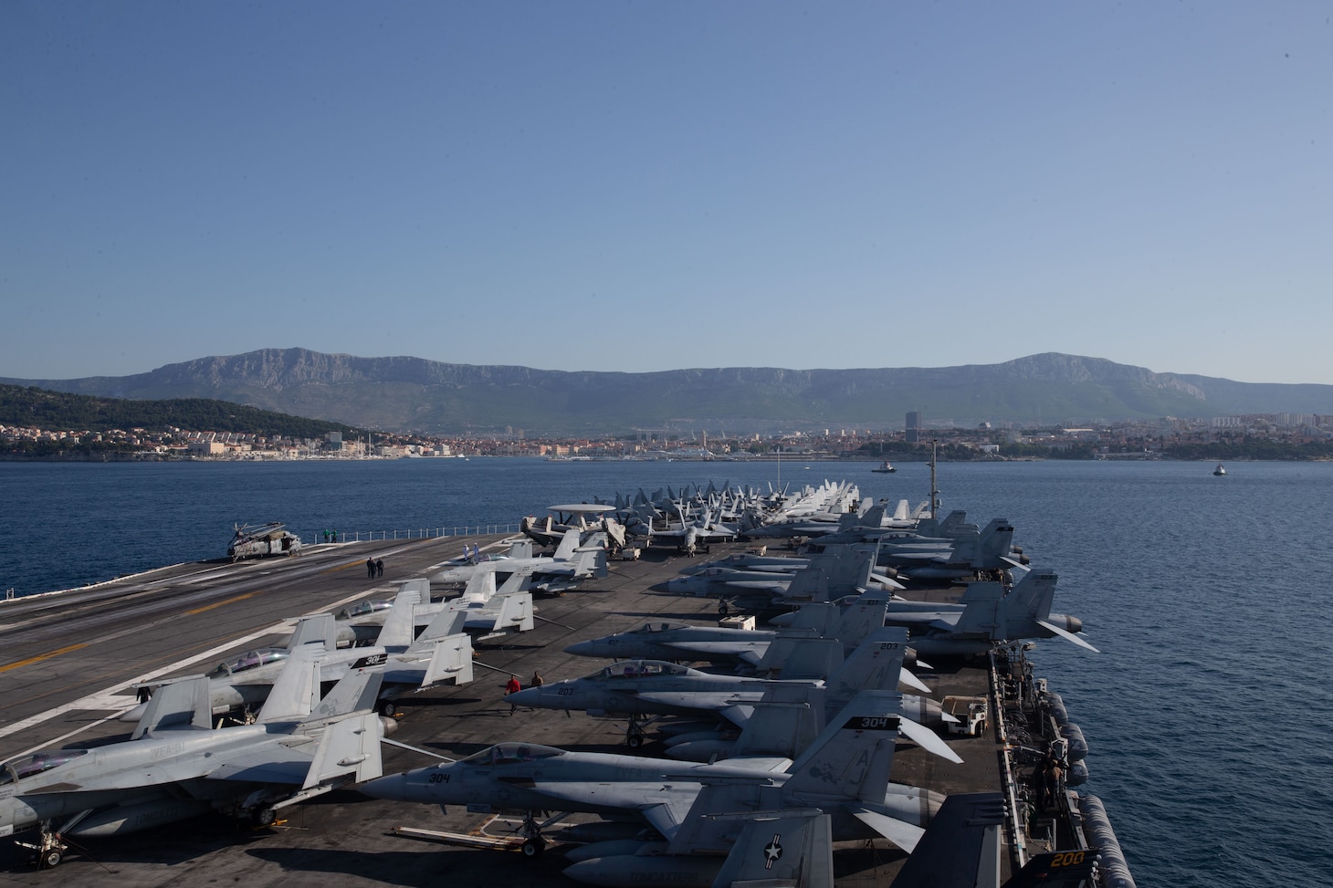 The World’s Largest Aircraft Carrier – USS Gerald R. Ford – Arrives in Split, Croatia