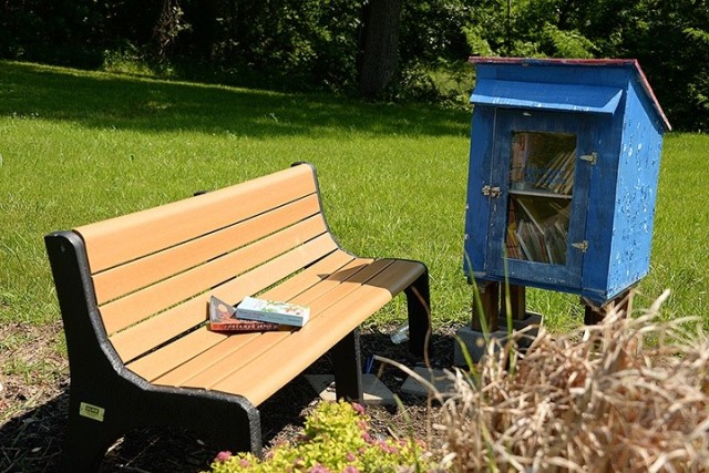 Free little neighborhood library opens for book exchanges