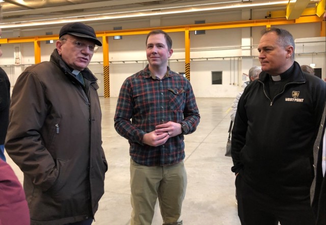 Host nation parishioners celebrate Epiphany with USAG Ansbach Catholic Community