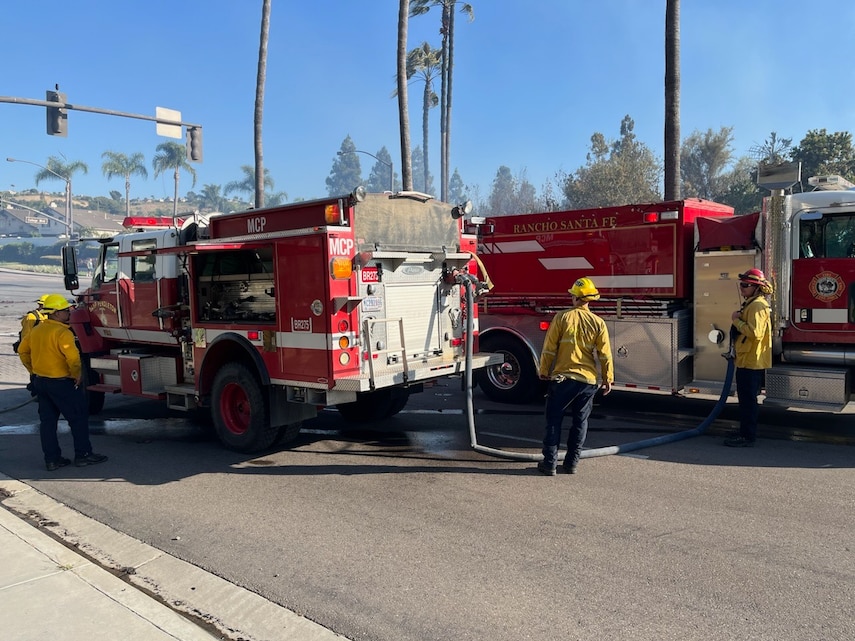 Camp Pendleton firefighters help protect local community