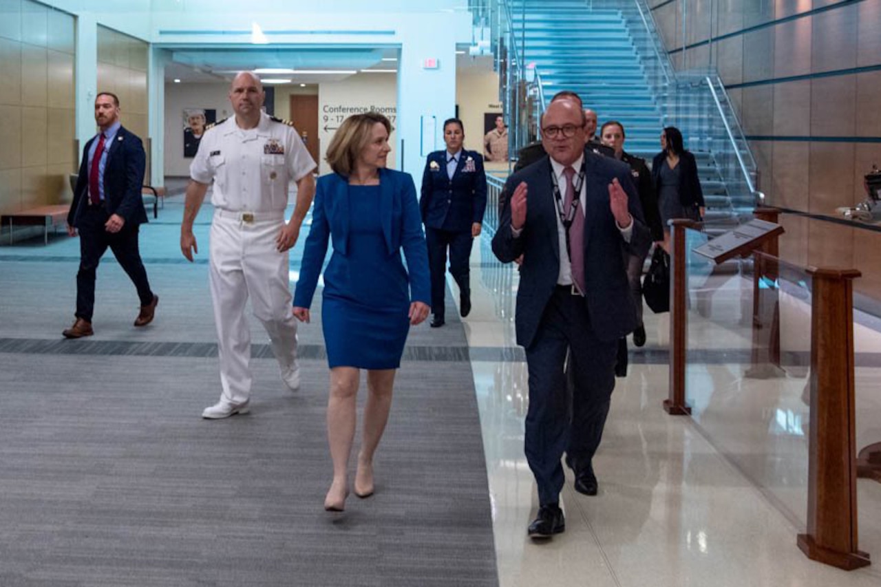 Officials Recognize DOD Inspectors for Oversight Excellence