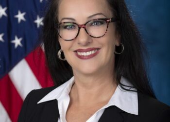 Oklahoma DAV honors two VA Employees for outstanding dedication