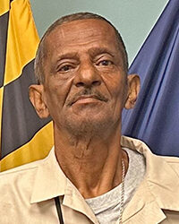 Marine Veteran pulls women from burning building