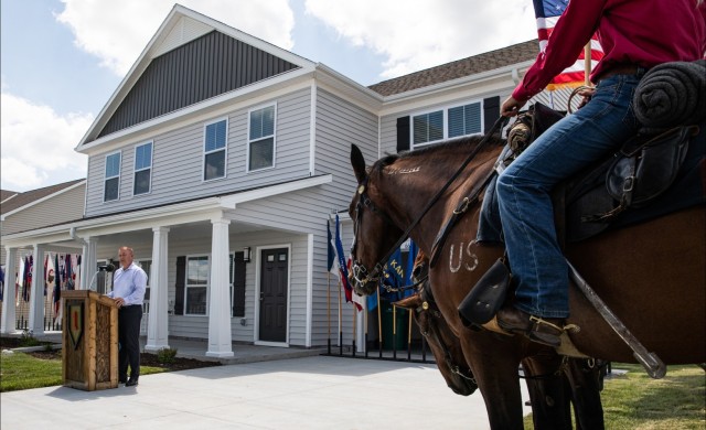 Fort Riley Unveils New Homes