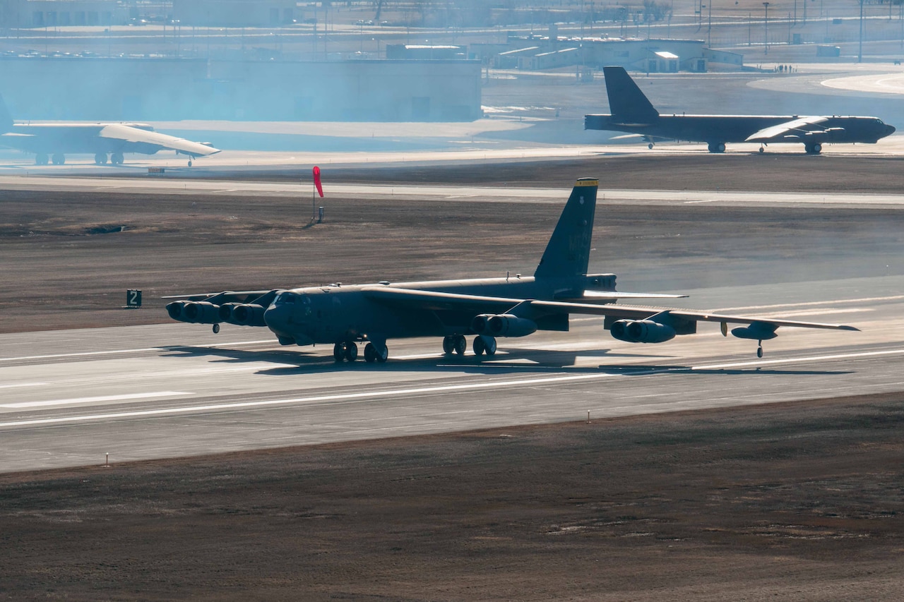 General Says Deterring Two ‘Near Peer’ Competitors Is Complex