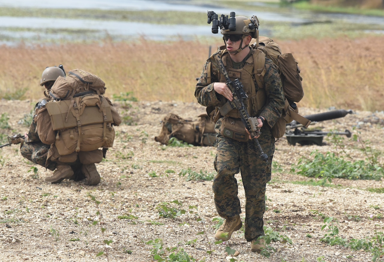 U.S. Marines, Navy Join Forces in Novel Ways During Australia Exercise