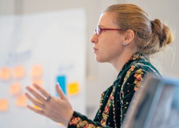 Improving Veterans’ sleep with white noise