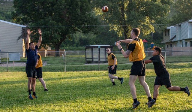 Big Red One Noncommissioned Officers Build esprit de corps