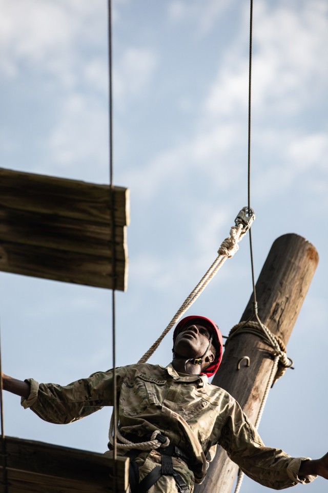 1st Inf. Div. Soldiers Train Cadets at CST Obstacle Course