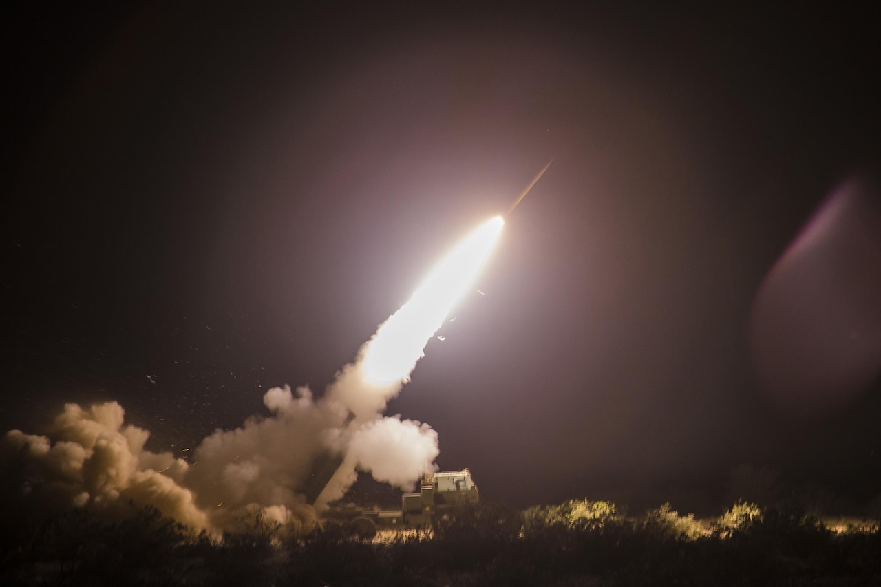 Austin Makes Call to New Counterpart in Ukraine