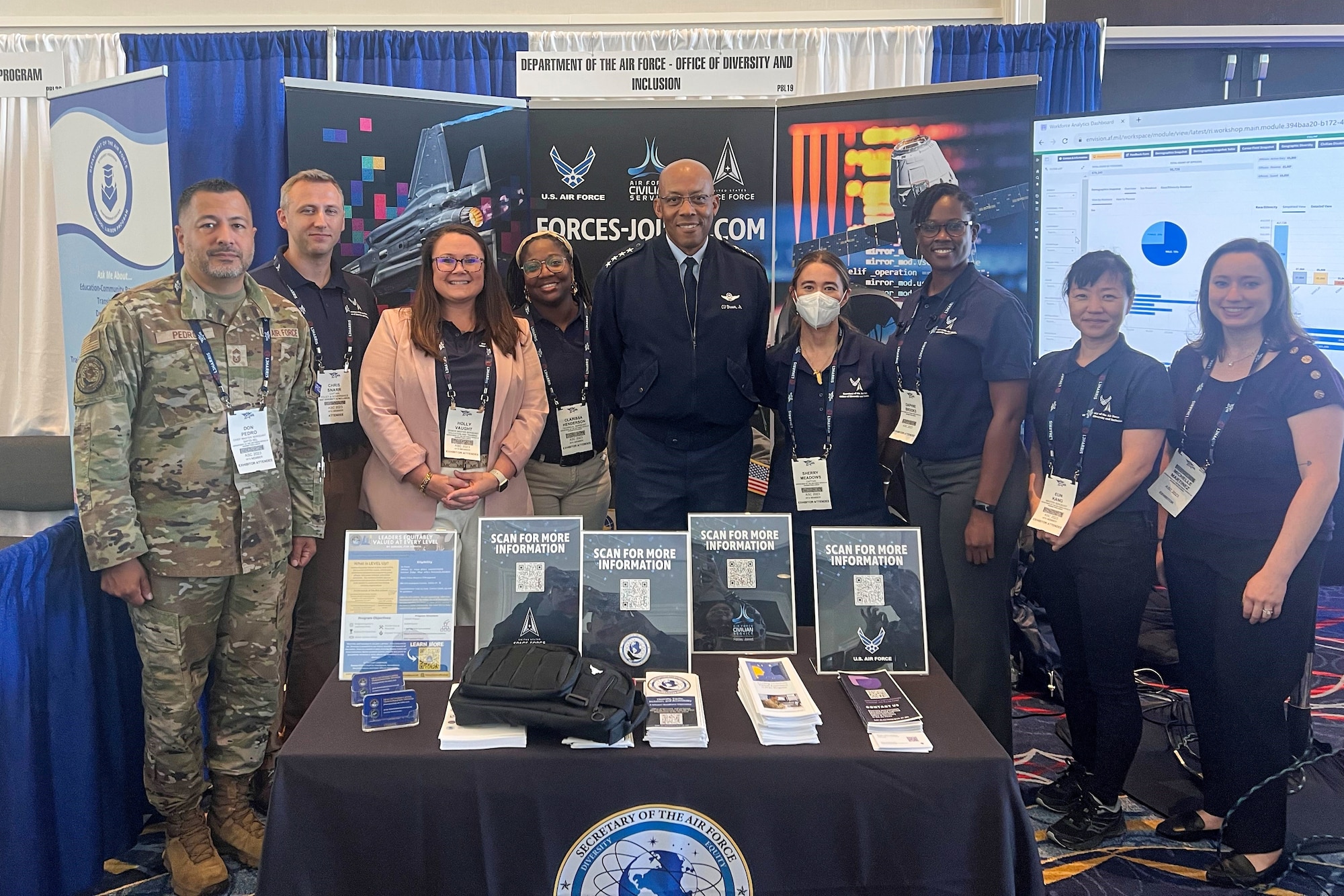 SAF DI leadership breaks barriers at AFA