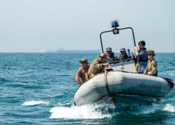 U.S. Naval Forces Advances Interoperability Search and Rescue Exercise with the Royal Bahrain Navy