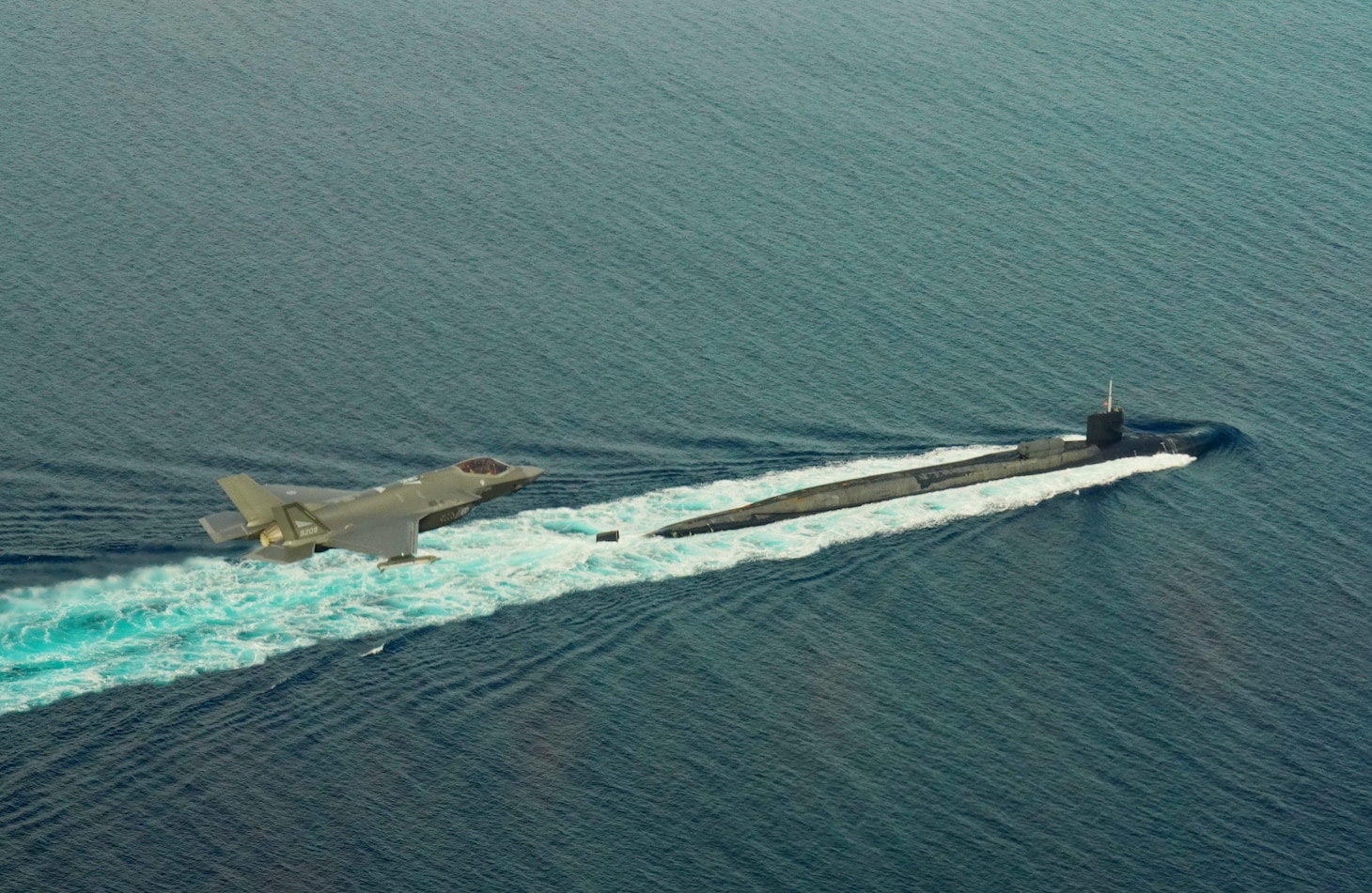 USS Florida (SSGN 728) Completes Joint Exercise with Norwegian Forces