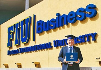 Veteran with Multiple Sclerosis graduates from college