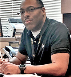 VA employee to donate kidney to Navy Veteran