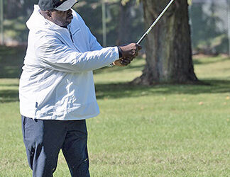 Battle Creek VA hosts low vision golf scramble