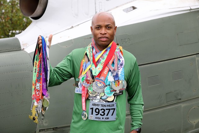 Soldier athlete goes the distance at the Army 10-Miler race