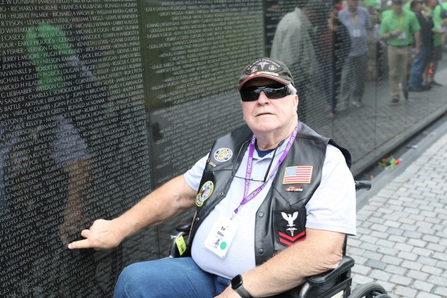 Army Reserve officer co-pilots final Honor flight of the season
