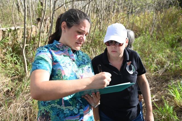 U.S. Army Garrison Hawai’i Deputy to the Commander Ms. Brandi G. Skasik hosted an initial survey at Fort Shafter, joined by key civilian personnel. The team, which convened on Friday, November 17, walked through areas with dense vegetation to discuss fire mitigation strategies. 