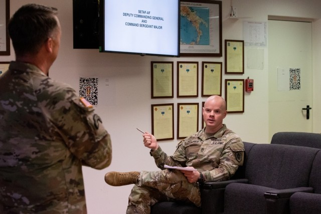 SETAF-AF hosts a Company Commander-First Sergeant Pre-Command course