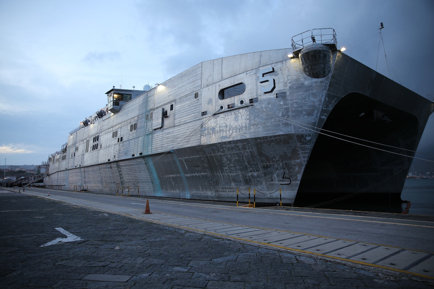 CTF-63 Welcomes USNS Trenton (T-EPF 5) Arrival in Naples