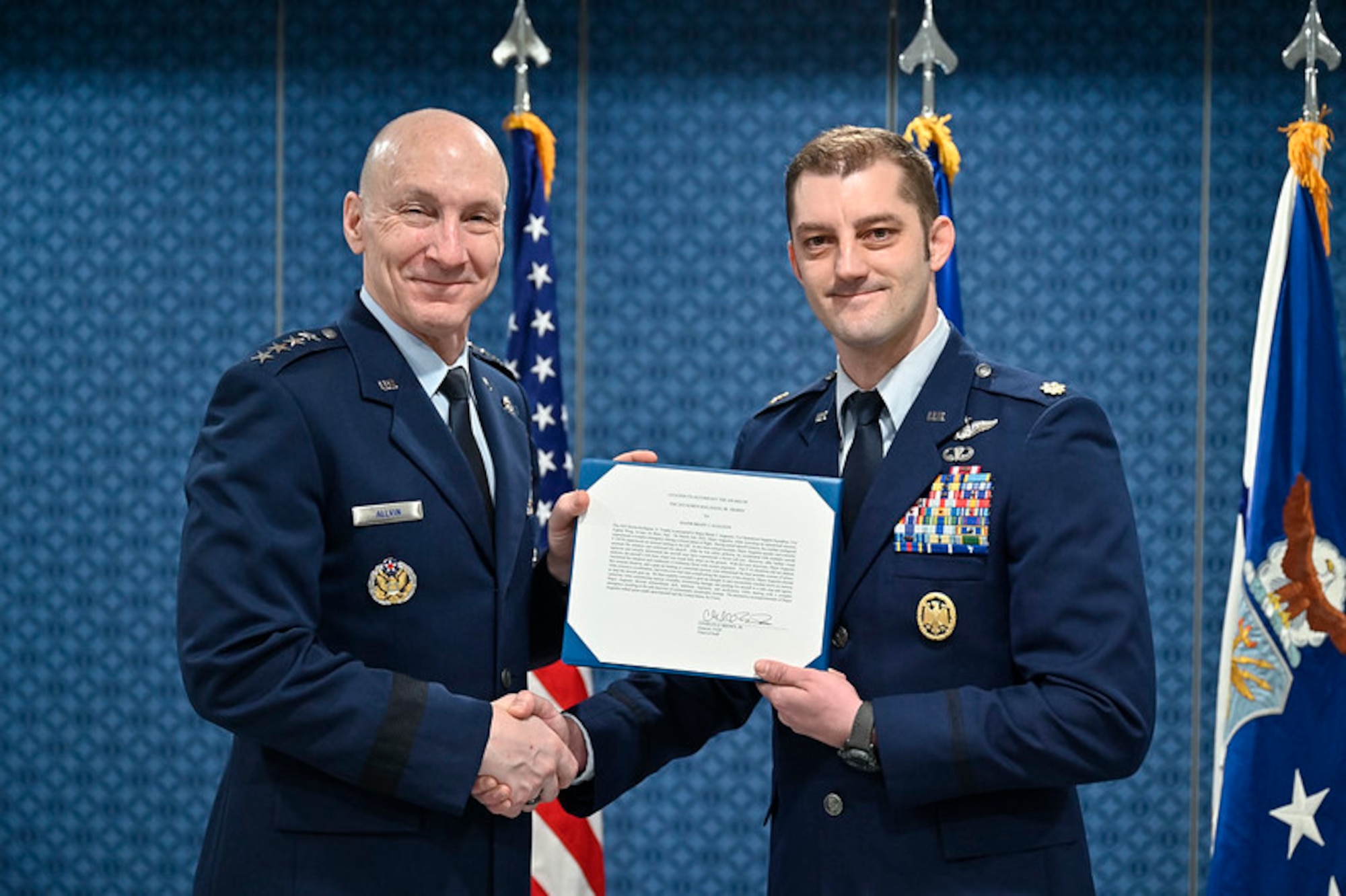 Pilot’s quick thinking, proficiency earn Kolligian Trophy