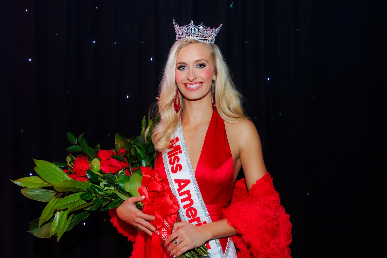 From Pilot to Pageantry: Meet the 1st Active-Duty Miss America