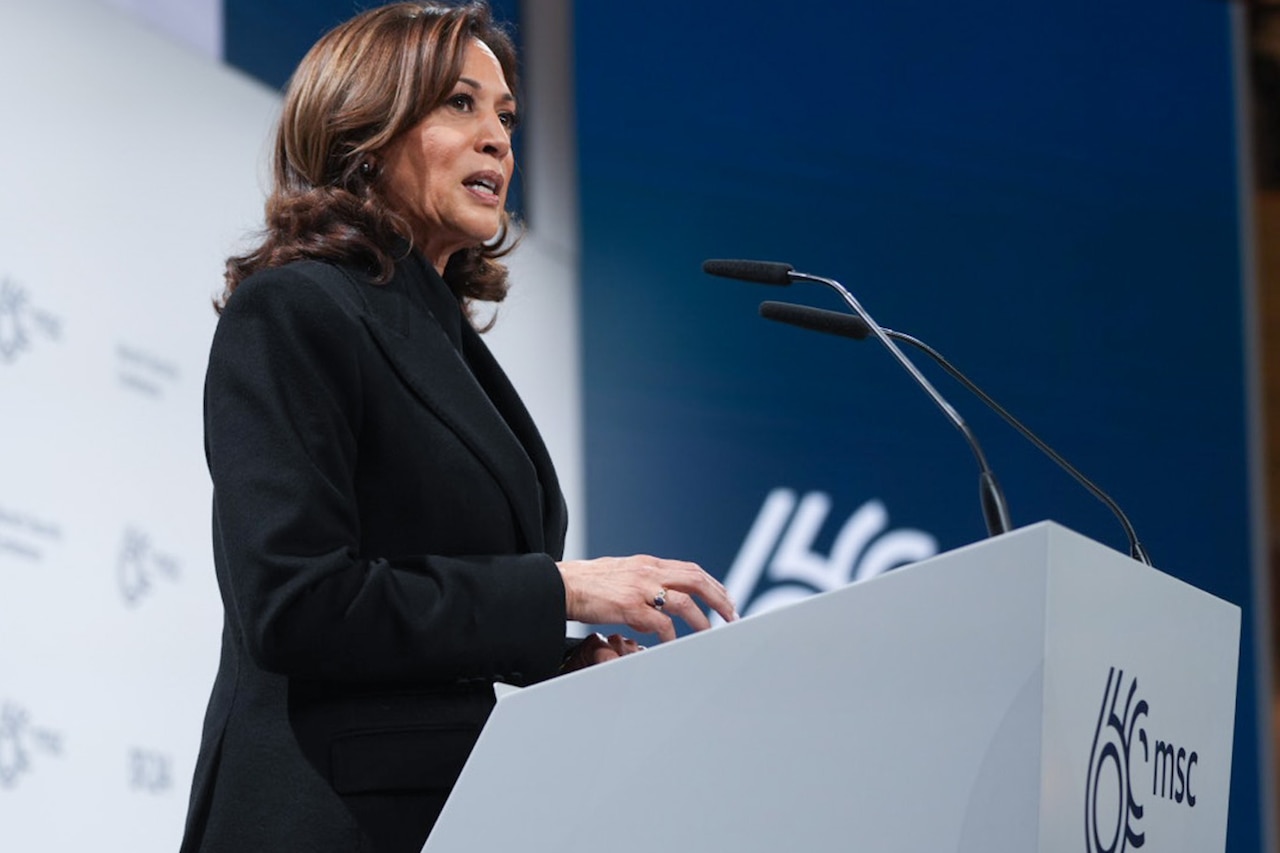 Harris Underscores Commitment to Continue Supporting Ukraine