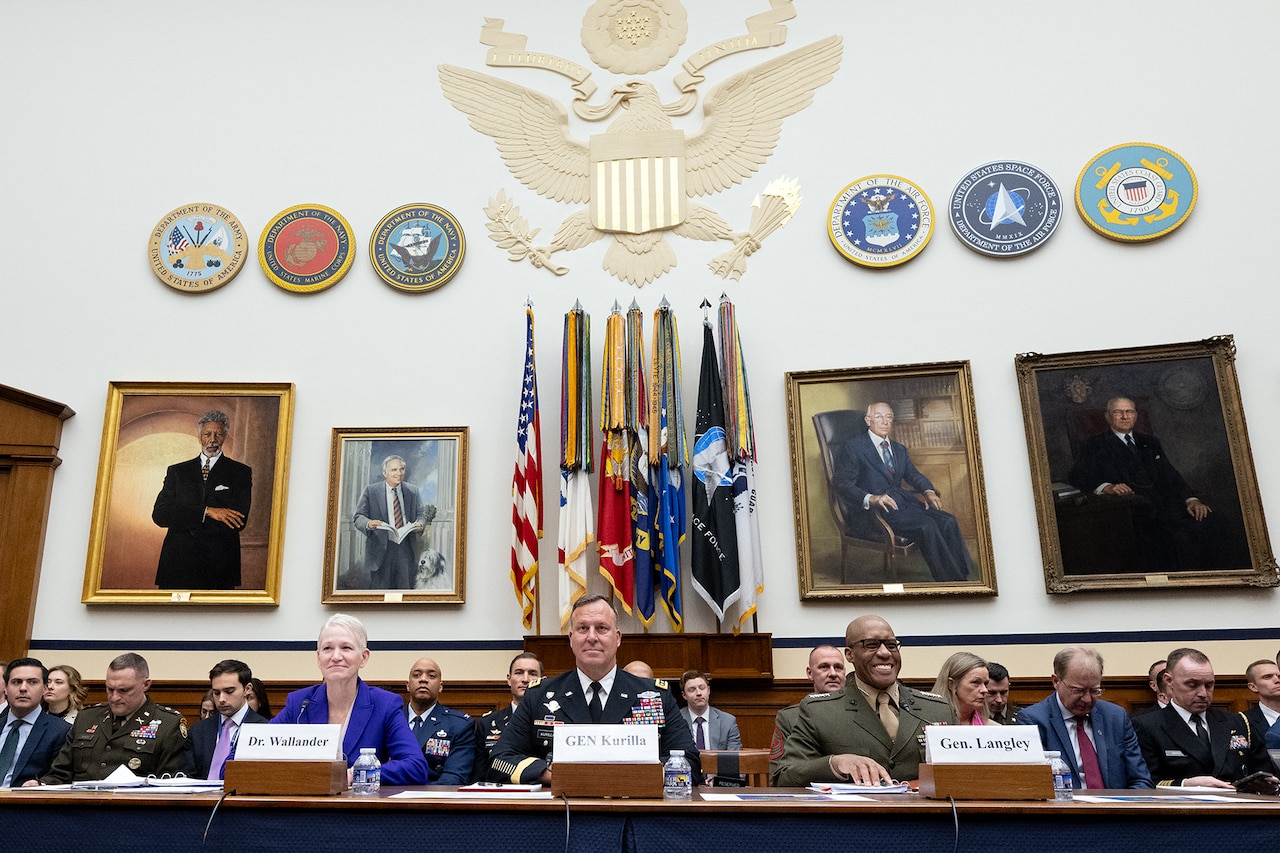 DOD Leaders Detail Conditions in Middle East, Africa to House Committee