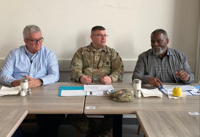 Army Food Program assessment team visits USAG Rheinland-Pfalz to learn what Soldiers want