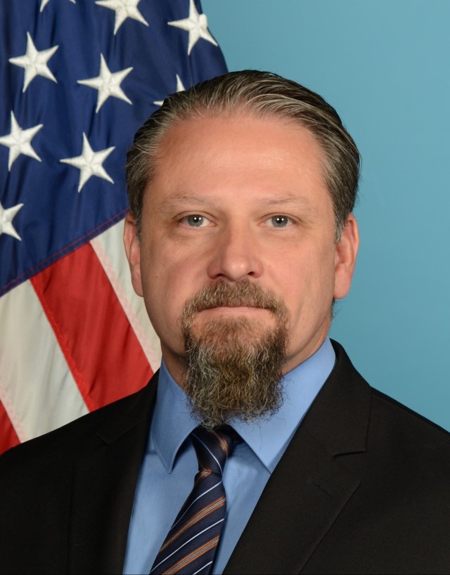 Retired Soldier mechanic returns to logistics, enjoys tight-knit group at LRC Rheinland-Pfalz