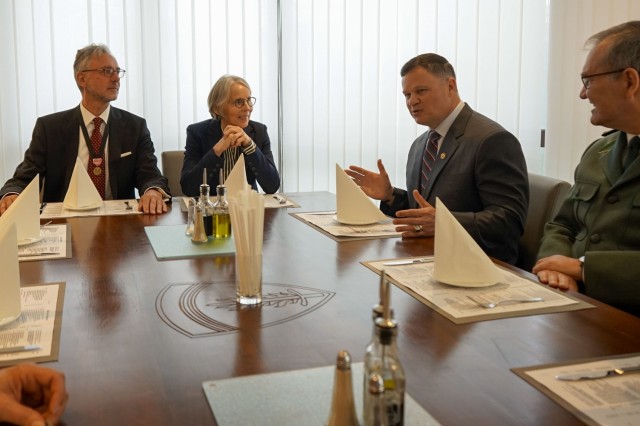 Award ceremony - Gunther Brinkmann, former Senior Director at the German Federal Forestry Agency