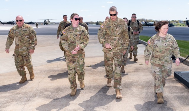 Guard Chief Visits Pennsylvania Guard, Aviation Training Site