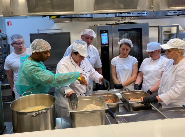 Culinary cross training event in Poland demonstrates importance of interoperability, readiness