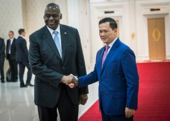 Austin Discusses Range of Important Issues With Cambodian Leaders