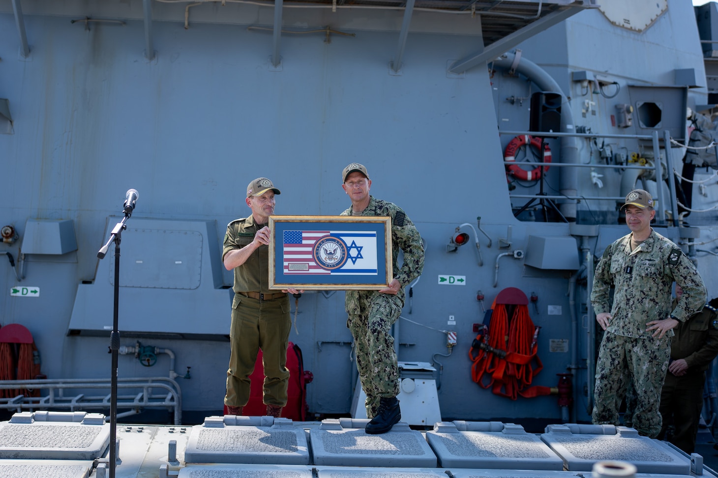 Israeli Defense Force Deputy Chief Visits USS Carney