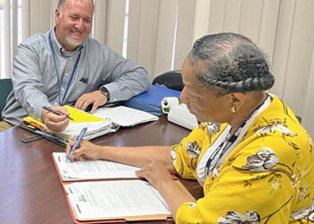 Social workers assist Veterans where they are