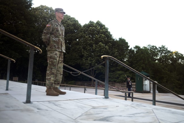 Guard General Retires After Final Watch at Tomb of the Unknown Soldier