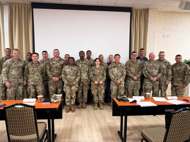 Soldiers lend a hand to Italian partners after Vicenza floods