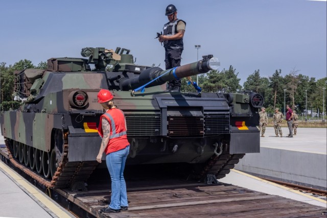 First batch of armored vehicles arrives at Powidz APS-2 worksite