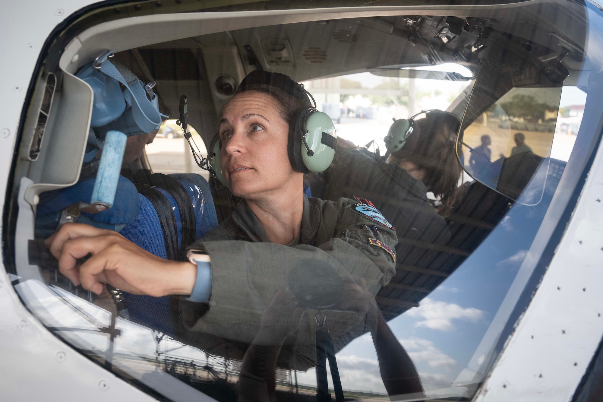 Last T-1 Jayhawk flight from JBSA-Randolph to Davis-Monthan AFB marks end of era