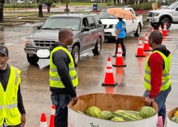 Houston VA helps restock Veteran food pantries after power outage