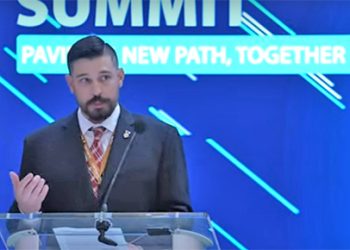 How a VA virtual reality headset changed a Veteran’s life 